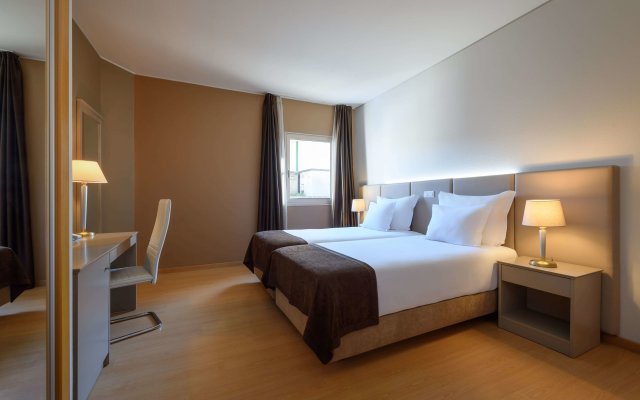 TRYP by Wyndham Porto Centro Hotel