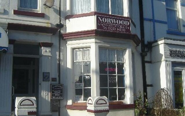 Norwood Hotel