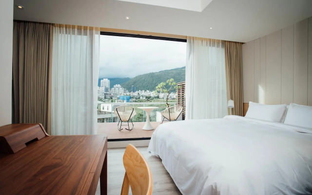 Onsense Villa