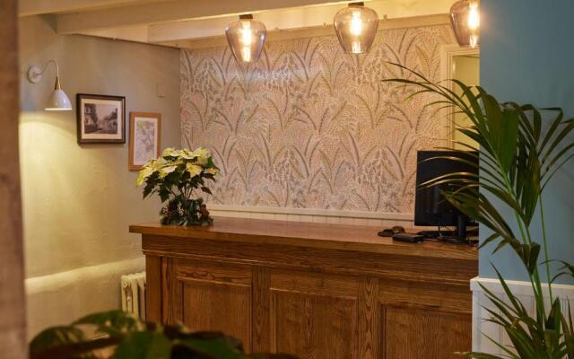 Castle Hotel by Chef & Brewer Collection
