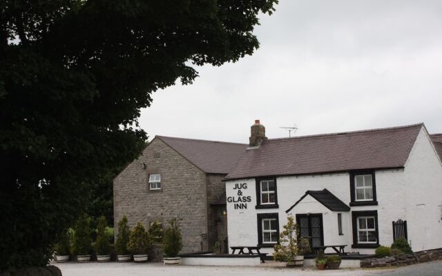 The Jug and Glass Inn