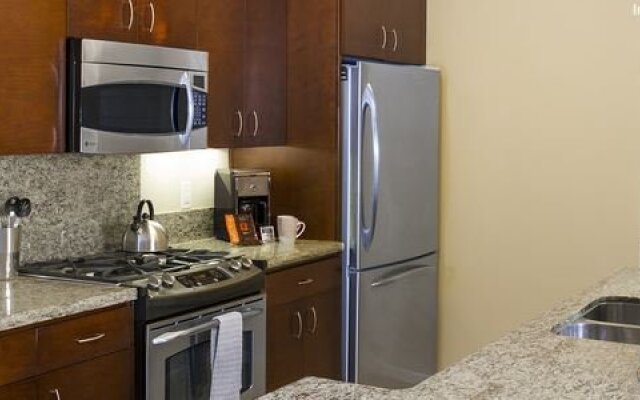 Presley Uptown Apartments