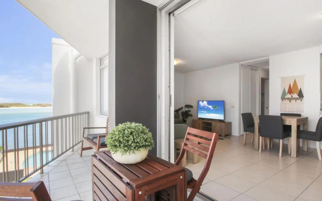 Pumicestone Lodge Unit Twelve, 26 Maloja Ave