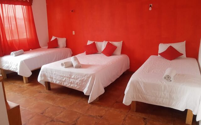 Hotel y Bungalows Bugambilias