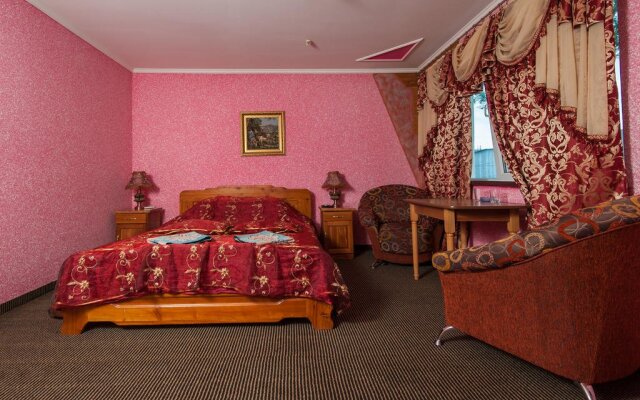 Leoton Hotel