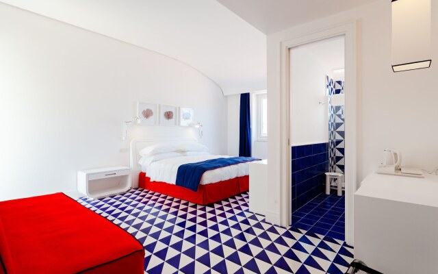 Maison Blu - Intimate GuestHouse