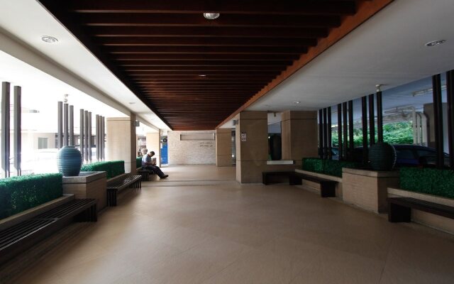 Krongthong Mansion & Hotel