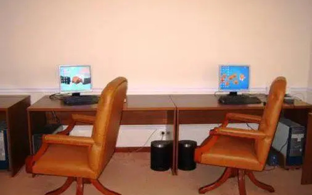 Отель Самал