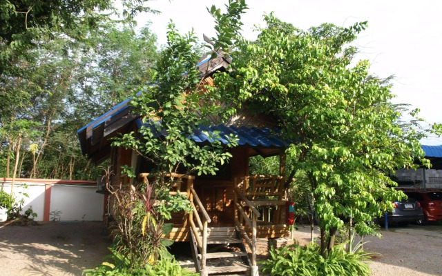 Suandarbporn Resort Mae Sot