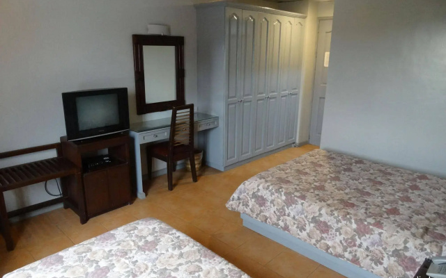 Casa Leticia Business Inn
