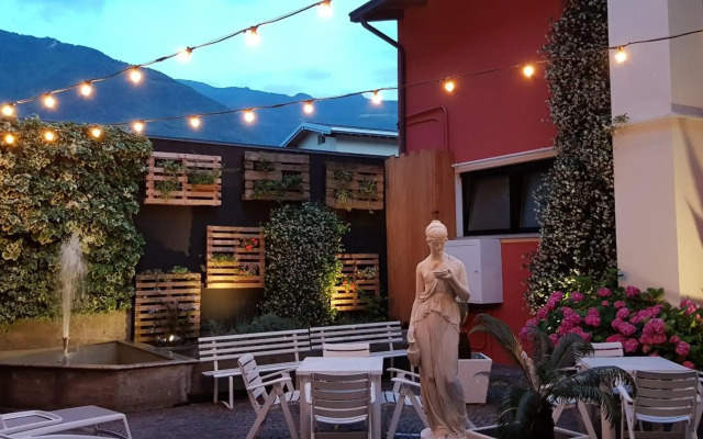 Hotel Diana