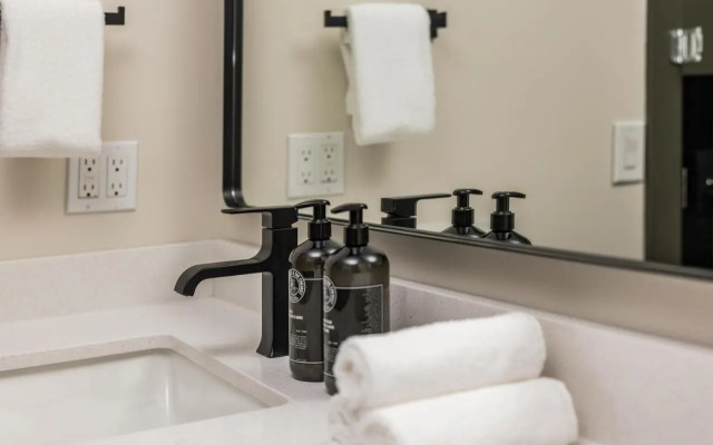 Traverse Victorian Senior Living