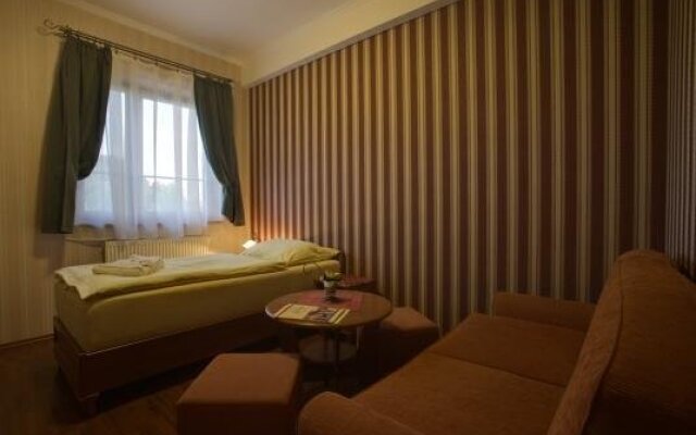 Hotel Tevel