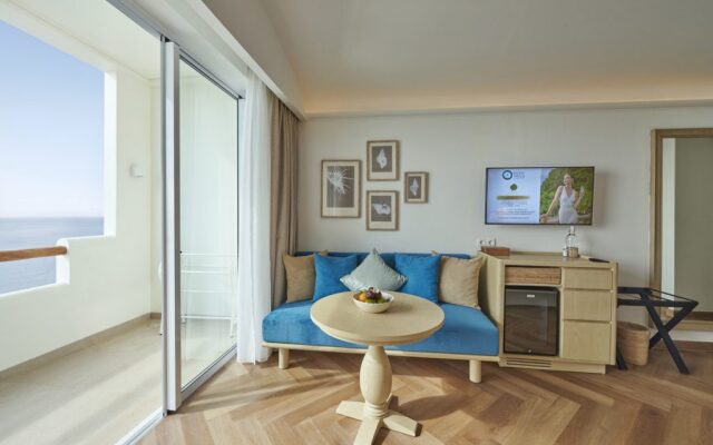 Royal Avila Boutique Resort