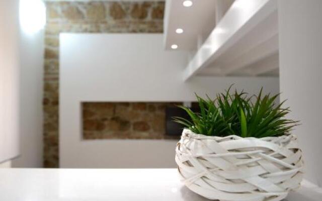 Castelfidardo Apartment - Charme Homes