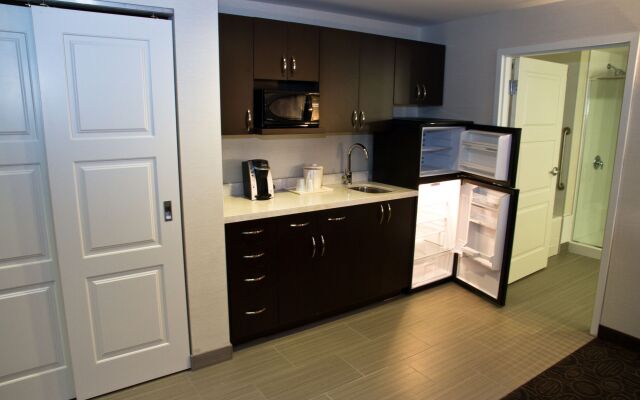 Holiday Inn Hotel & Suites Red Deer South by IHG