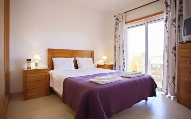 Duja in Tavira With 2 Bedrooms and 2 Bathrooms