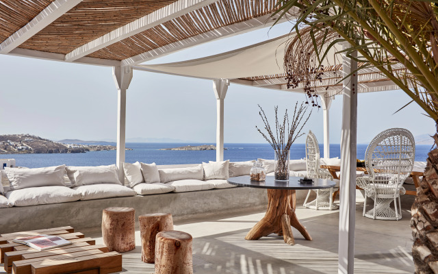 Carrop Tree Hotel