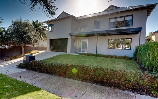 Cottesloe Executive Beach House
