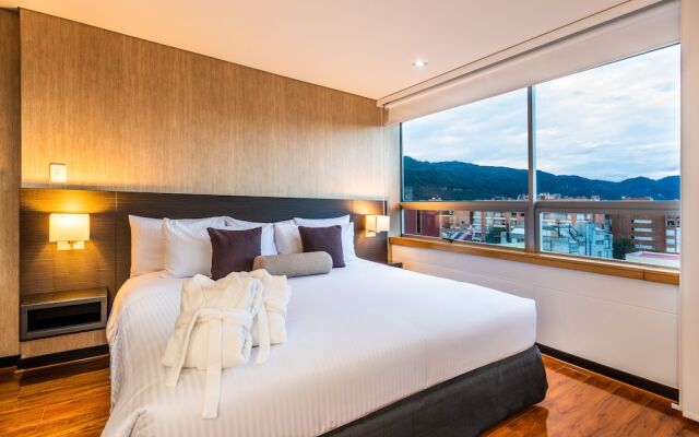 Cosmos 116 Hotel