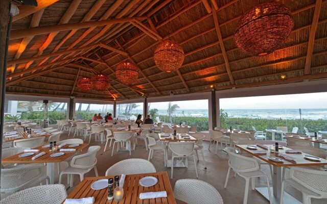 Beachcomber Resort & Club