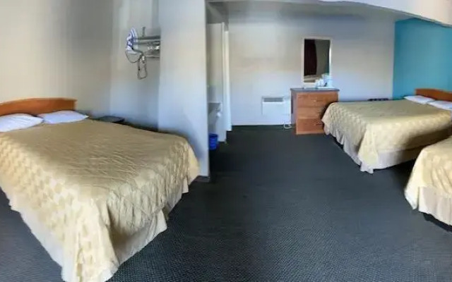 Lone Pine Budget Inn