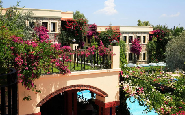 Hotel Zeytinada