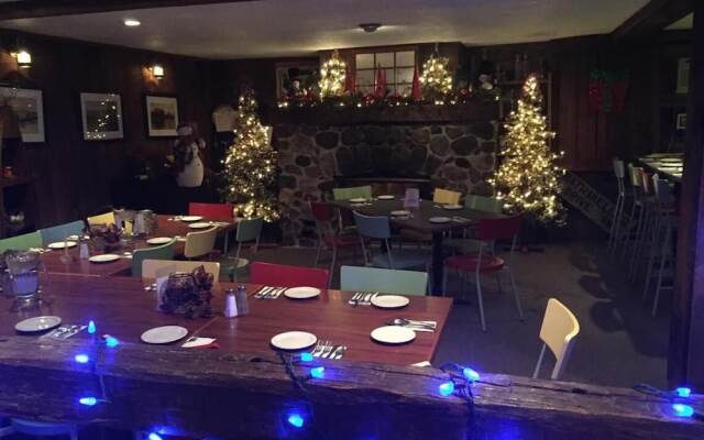 Beachcomber Inn