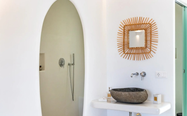 Evlalia Studios & Villas