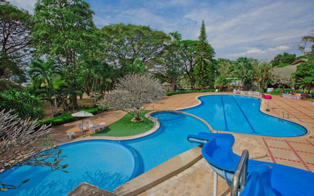 Muaklek Paradise Resort
