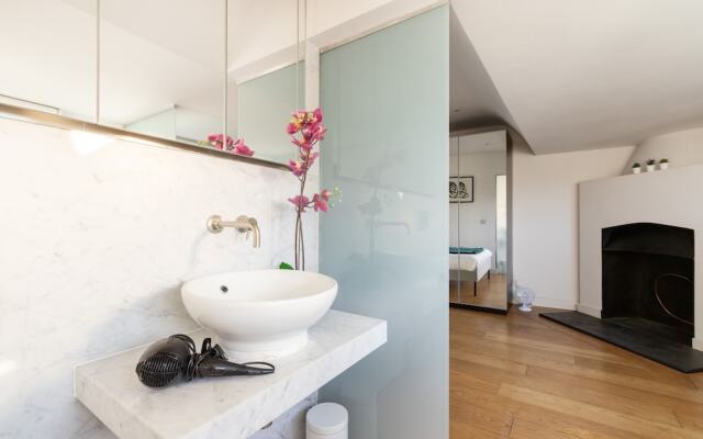 Kensington - London Private Apartment