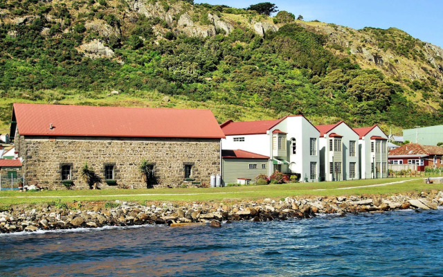 Stanley Village Waterfront Accommodation