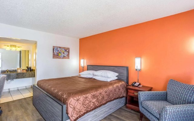 Econo Lodge Durant Area