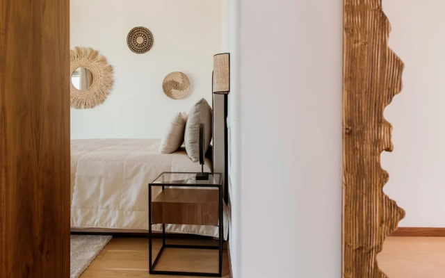 Troya Regal Villa By Cadenzalux