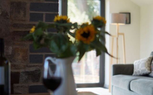 Holiday Home Cae Cwpwl
