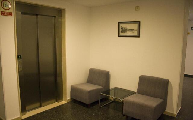 Hostal Jume - Urban Rooms