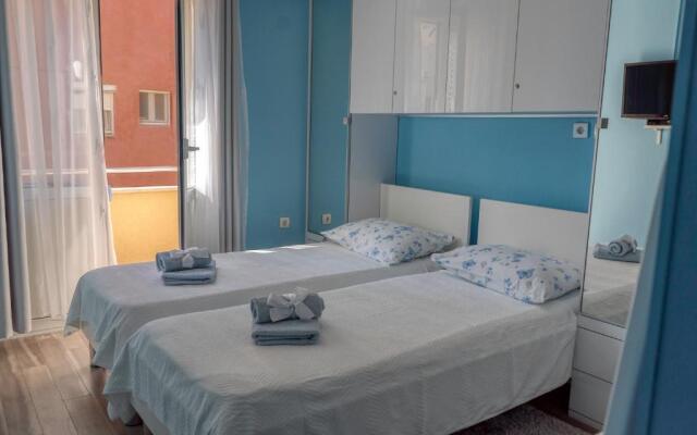 Apartments & Rooms Andrea 2