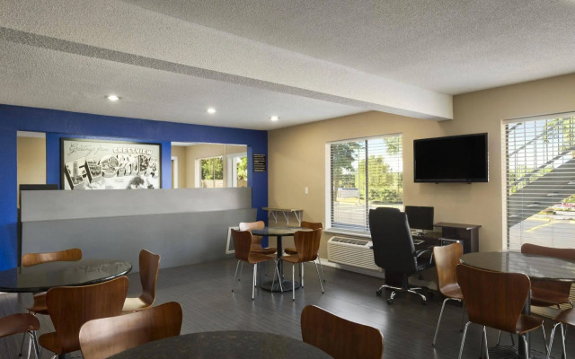 Quality Inn