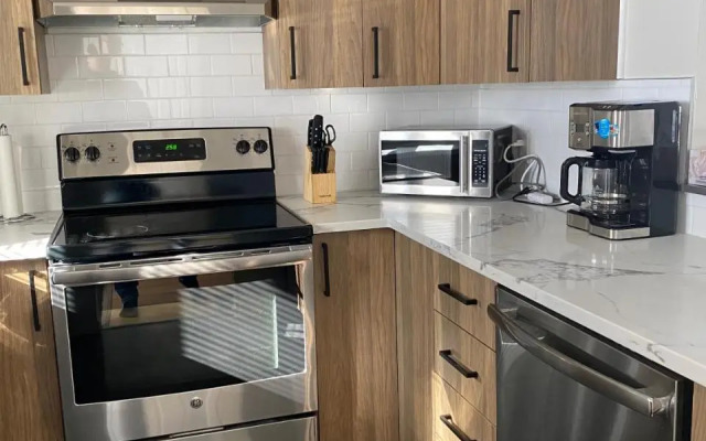 Mountain view fully renovated 6-8 people condo
