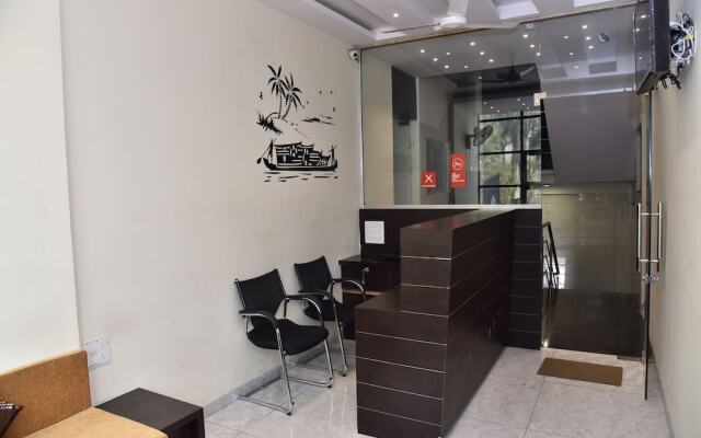 Hotel Royal Front Residency