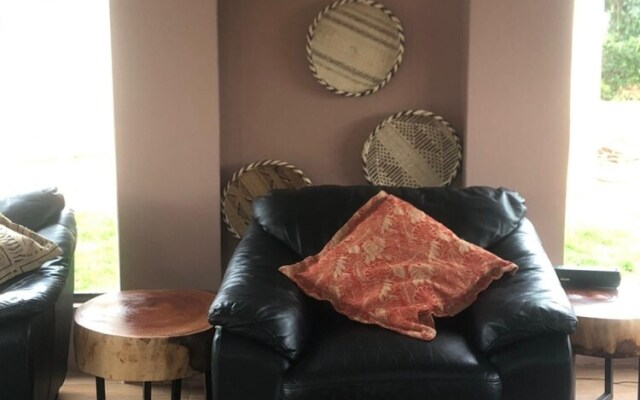 1 bed Apartment in Mount Pleasant Heights - 2013