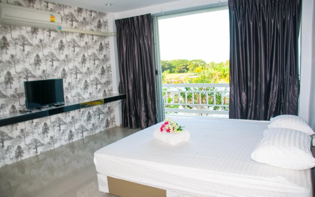 Heyday Singburi Hotel