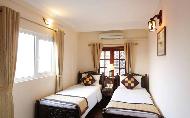 Hong Ngoc Tonkin Hotel