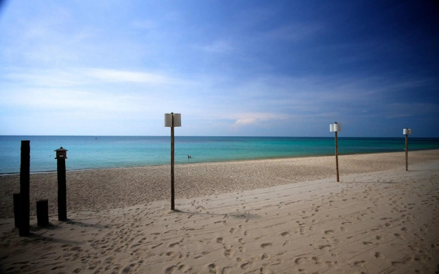 The Hive Hotel Samui