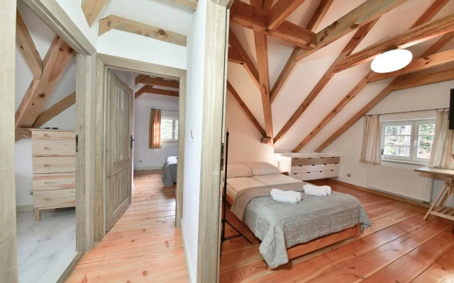 Leśny Domek koło Karpacza - Apartamentuj