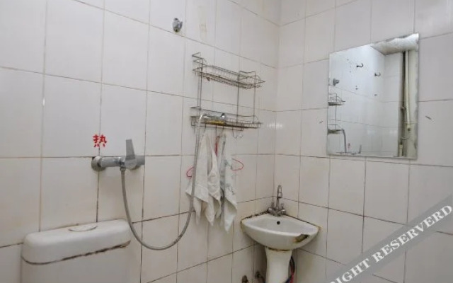 Shuncai Hostel