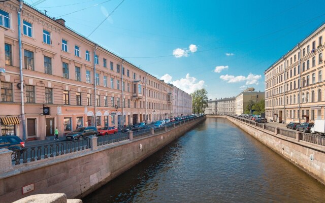 Griboedov Loft Apartments K47