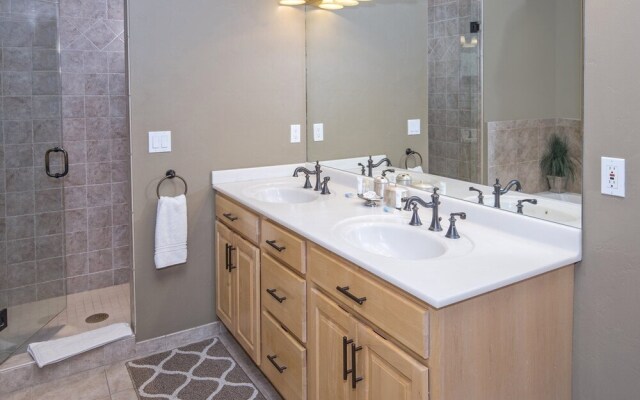 Glacier Court 1854 A