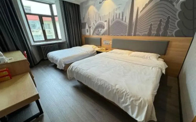 Thank Inn Plus Hotel Qingdao Huangdao District Weike Yunhai City