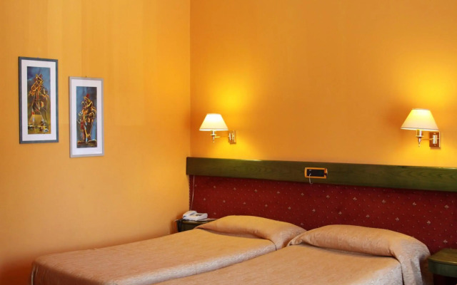Euro Hotel